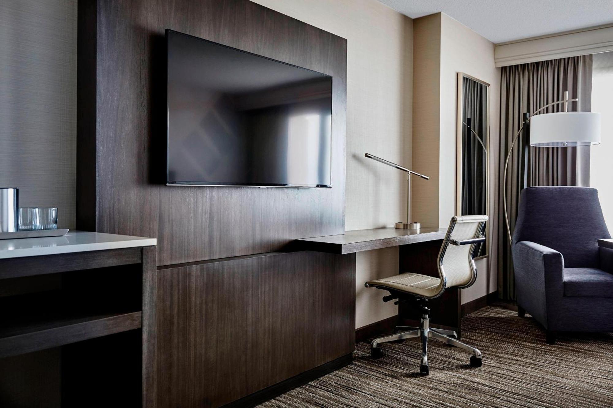 San Francisco Airport Marriott Waterfront Hotel
