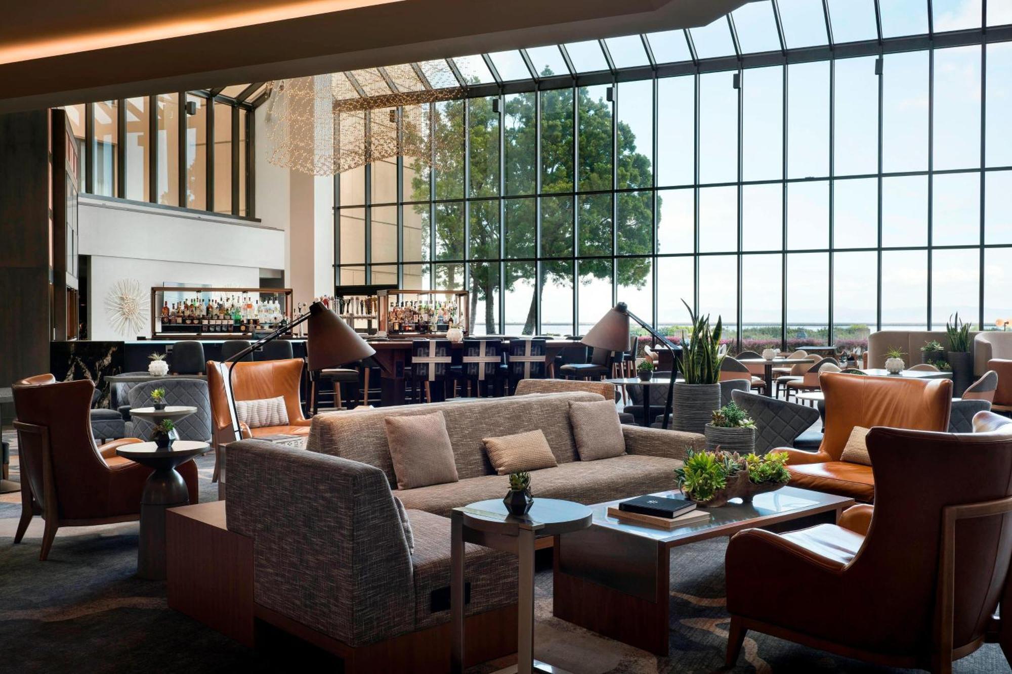 San Francisco Airport Marriott Waterfront 4*