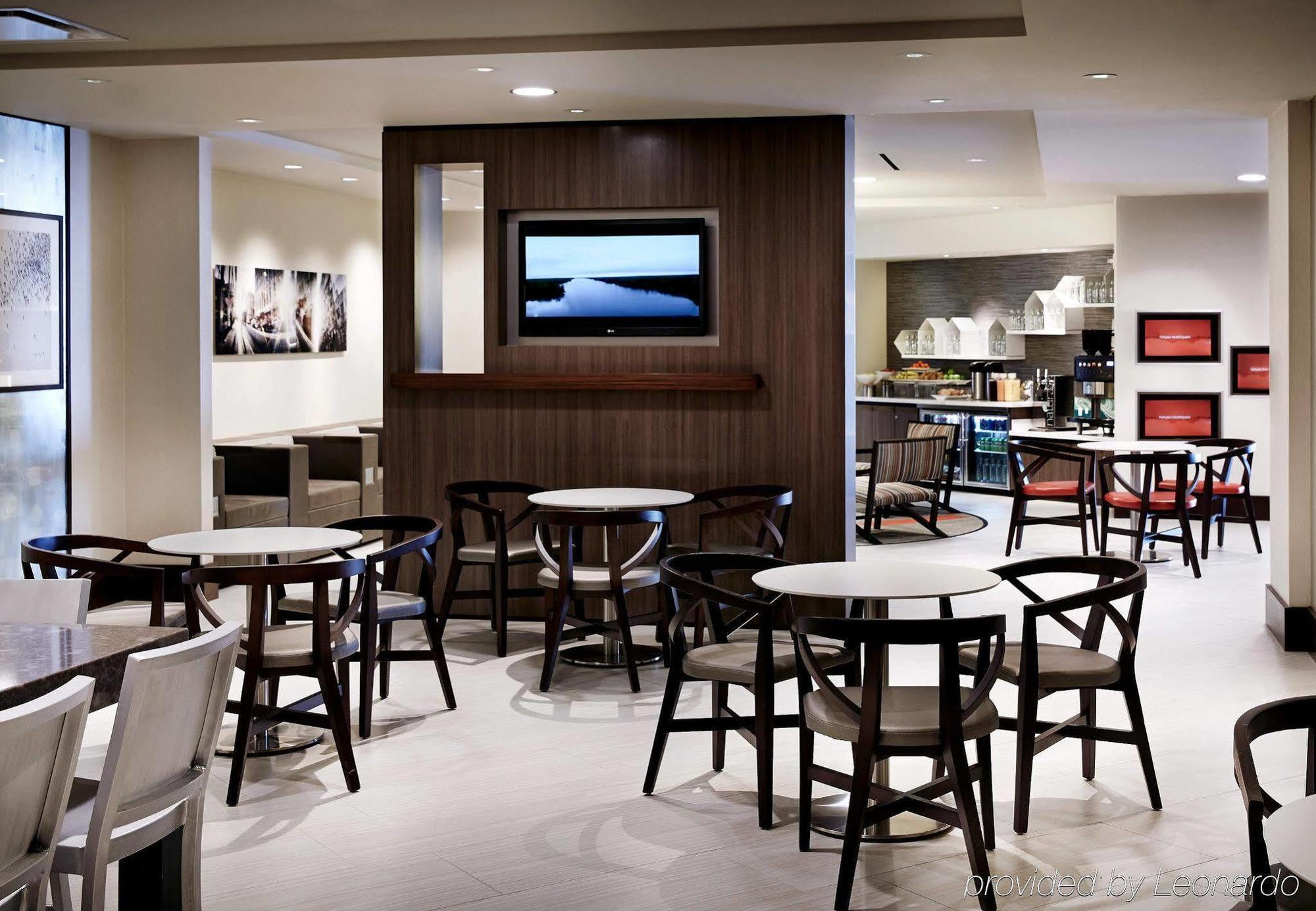 San Francisco Airport Marriott Waterfront Hotel 4*